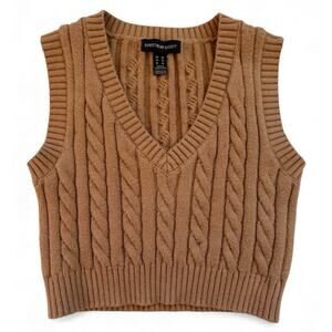 Street Wear Society Cable knit Sweater Vest XS Tan V-Neck Cropped Preppy Core